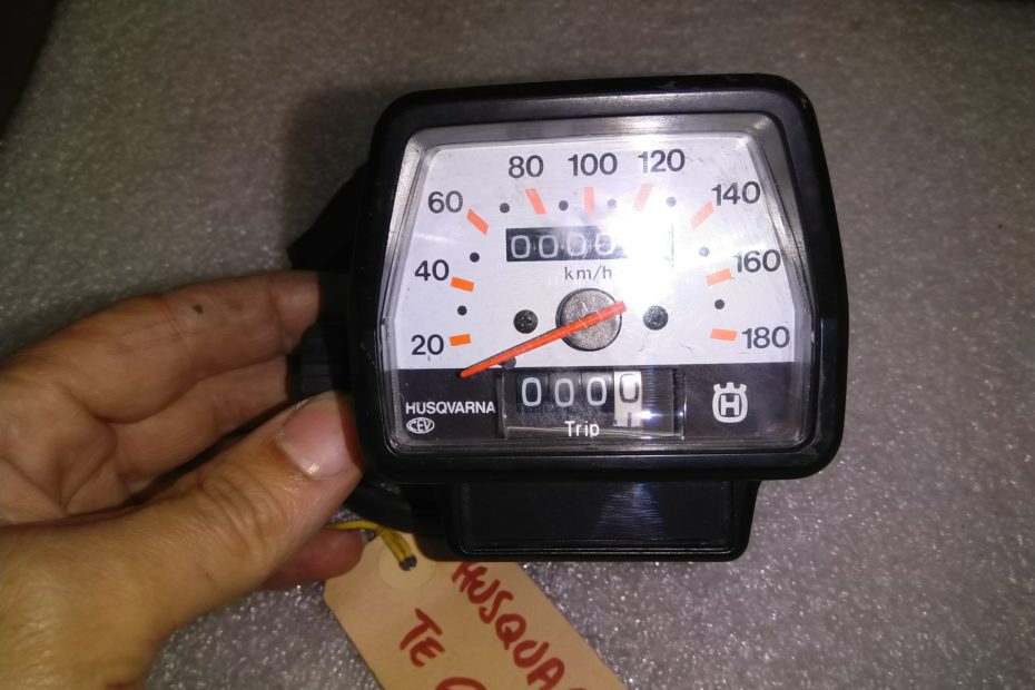 8000 67209